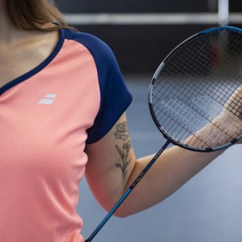 Nắm rõ cách chọn vợt cầu lông đúng thông số kỹ thuật sẽ giúp bạn dễ dàng kiểm soát cầu