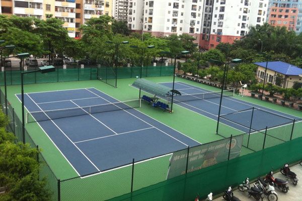 Sân tennis tại Trung tâm Thể thao Quận Ba Đình